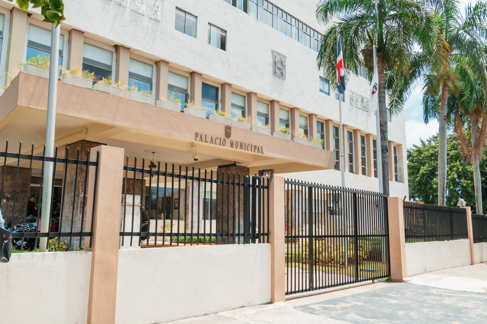 Ayuntamiento del Distrito Nacional, Palacio Municipal, Jorge Frías, Santo Domingo